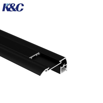 Καλή τιμή 6063 Προφίλ σκάλας LED από αλουμίνιο 65.0x27.5mm Custom Length σε απευθείας σύνδεση