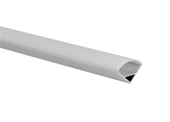 Οδηγημένο σχεδιάγραμμα αργιλίου γωνιών PMMA 1m 2m 3m IP20 για τη λουρίδα 10mm